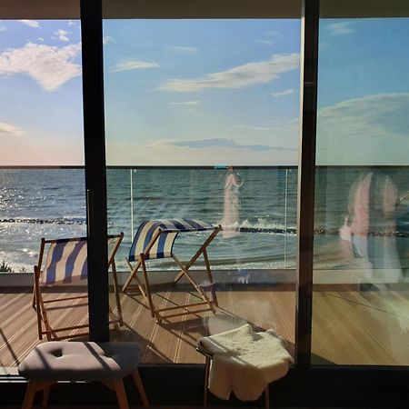 Apartament Morski Widok Nautic Park 51 Darlowko Buitenkant foto