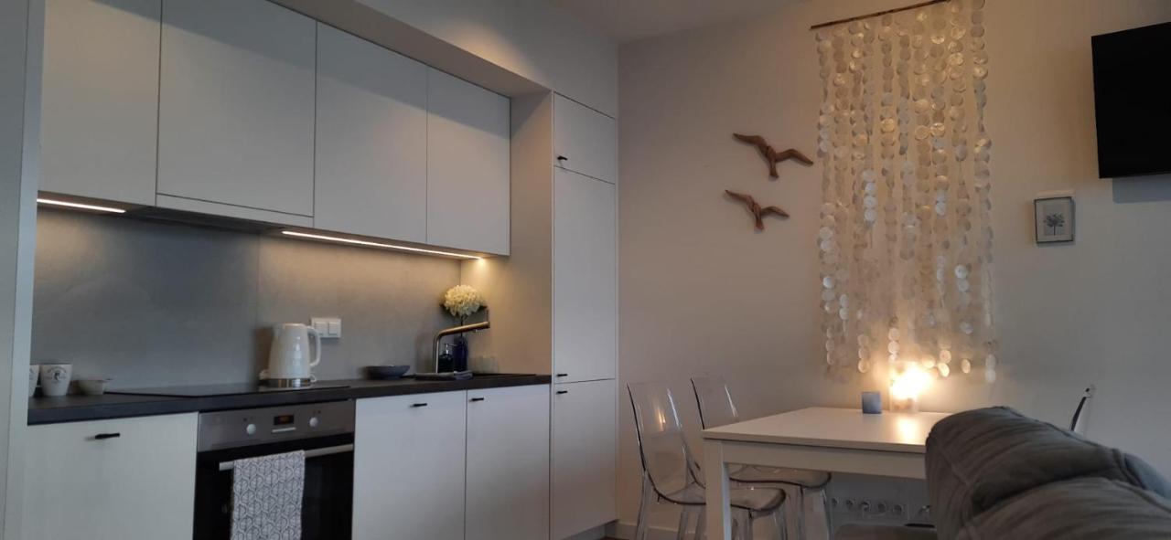 Apartament Morski Widok Nautic Park 51 Darlowko Buitenkant foto