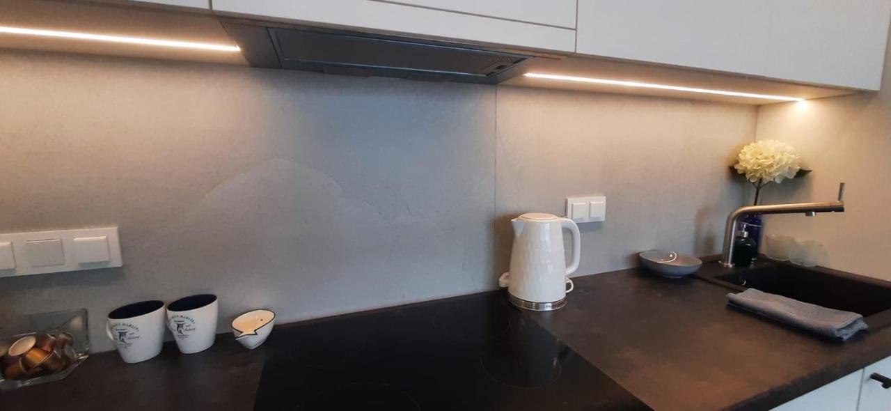 Apartament Morski Widok Nautic Park 51 Darlowko Buitenkant foto