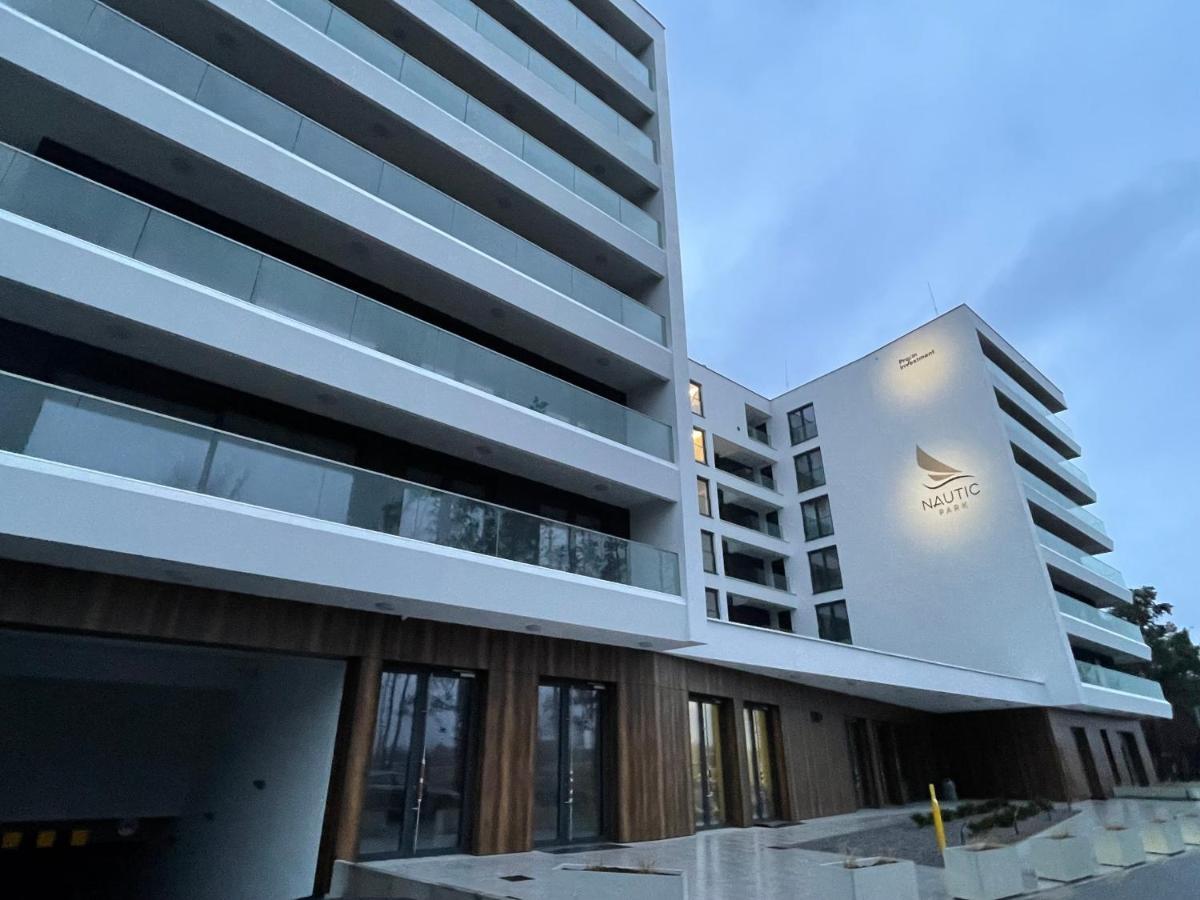 Apartament Morski Widok Nautic Park 51 Darlowko Buitenkant foto
