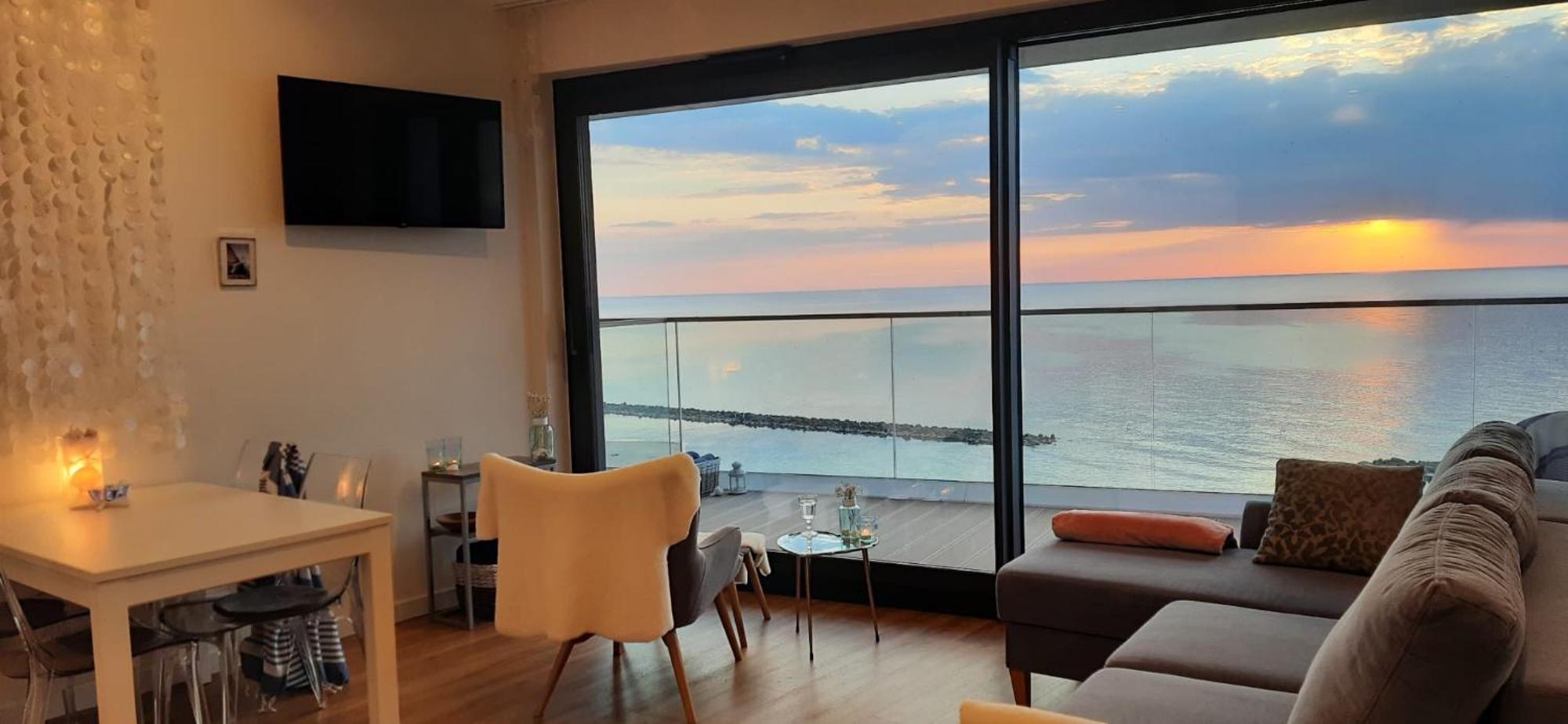 Apartament Morski Widok Nautic Park 51 Darlowko Buitenkant foto